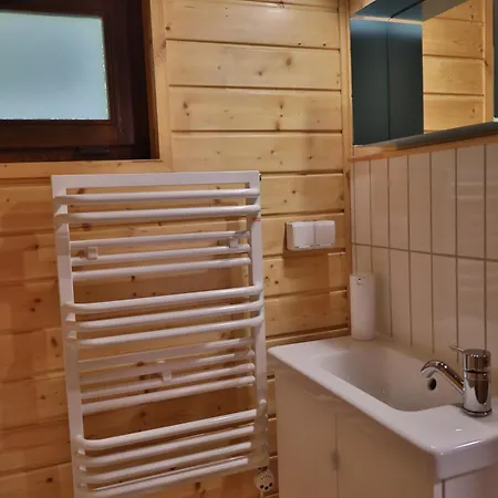Sikorqa Nad Jeziorem Holiday home *